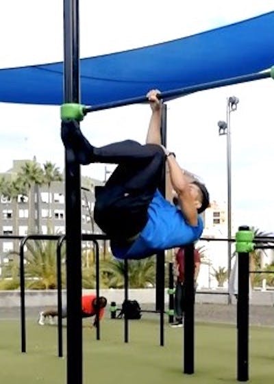 Elbow assisted one arm tucked front lever