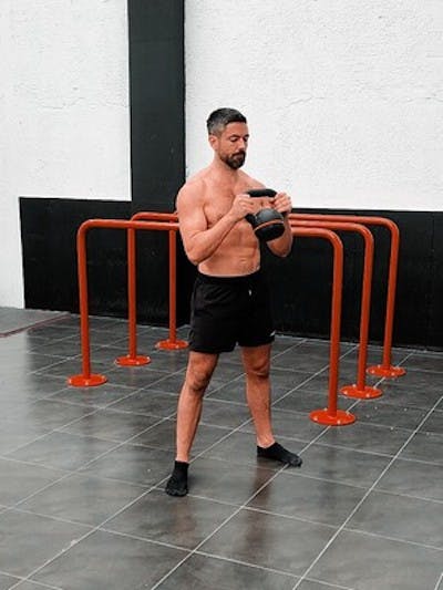 Kettlebell Two-handed biceps curl